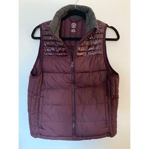 American Eagle Maroon Vest
